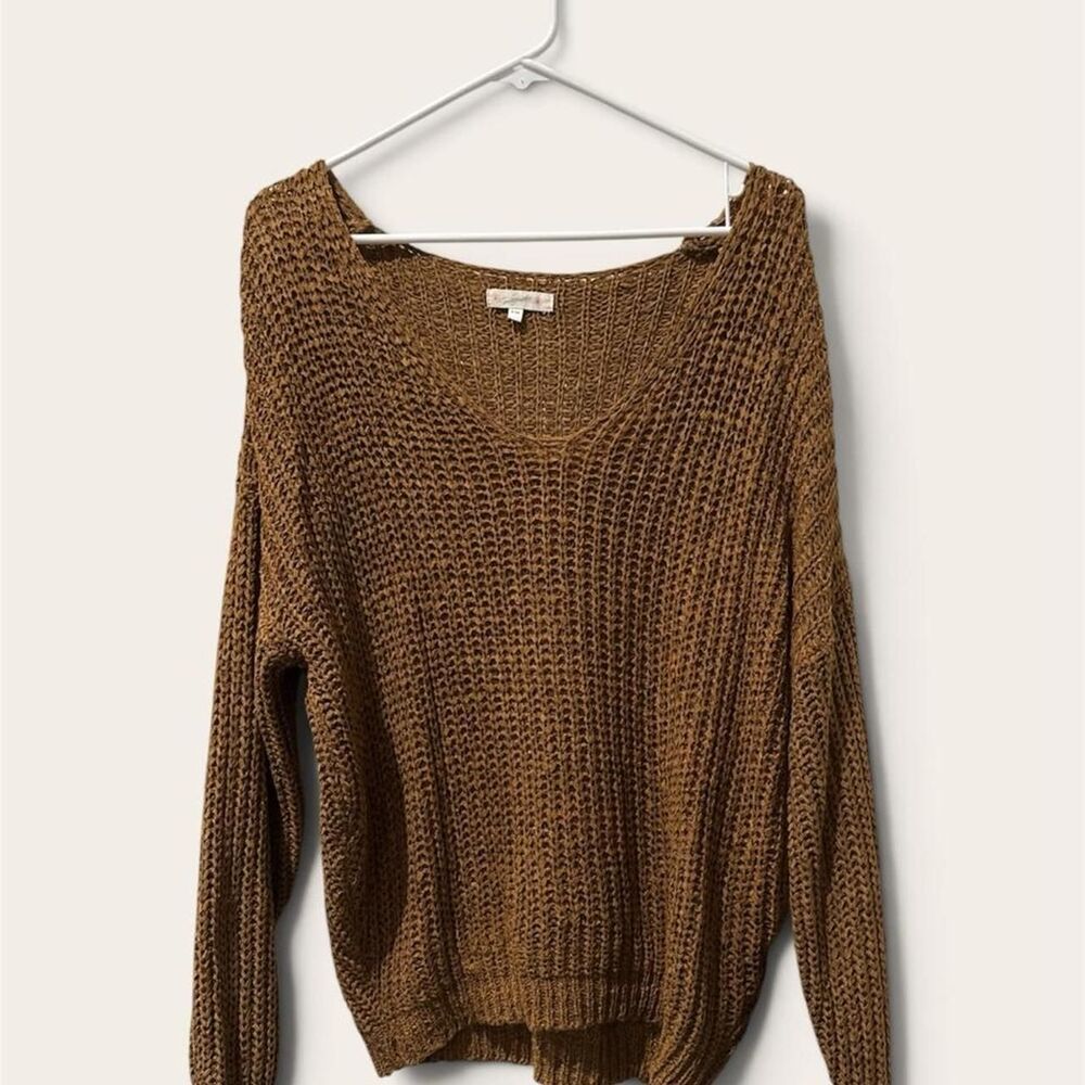 Magnolia Women's Brown and Tan Jumper